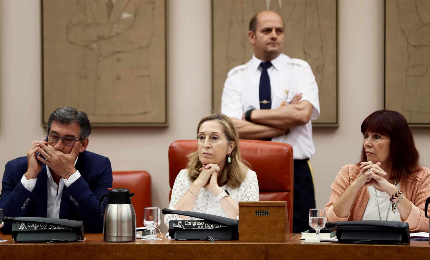 La presidenta de la Comisión Permanente del Congreso, Ana Pastor,