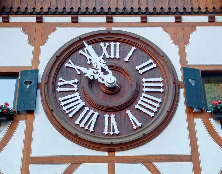 La Unión Europea retrasa sin fecha la supresión del cambio de hora
