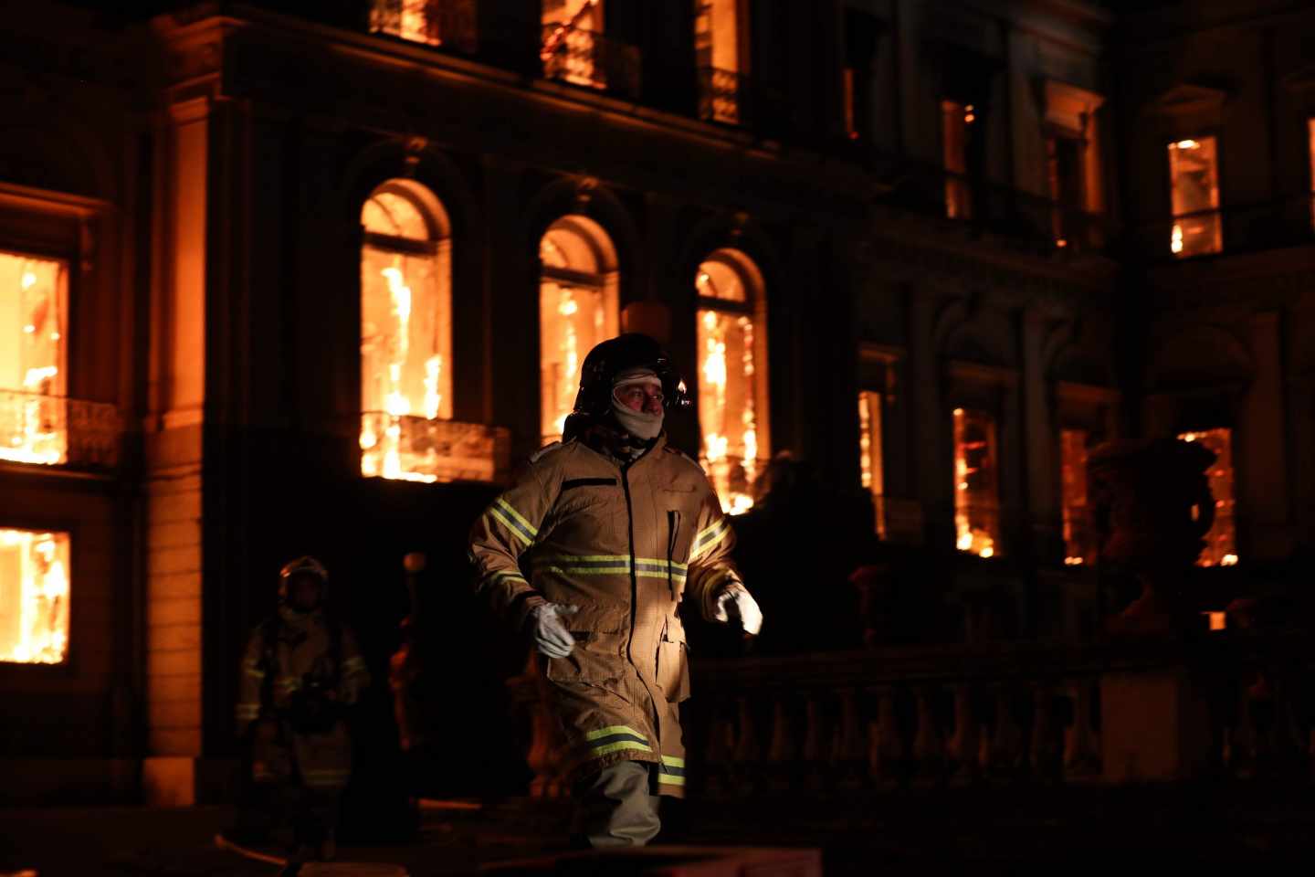 Un incendio consume el Museo Nacional de Río de Janeiro (Brasil).