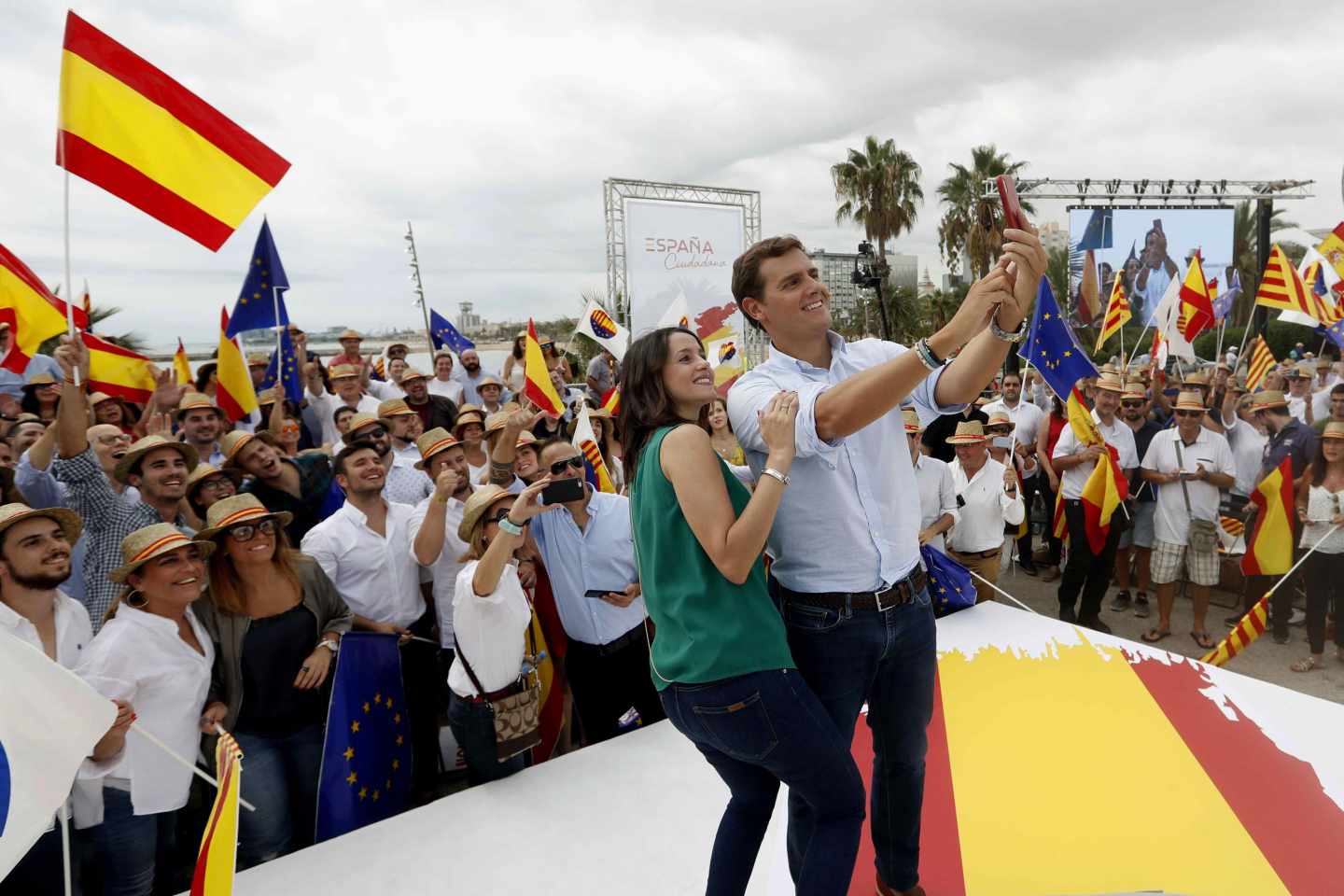 Inés Arrimadas y Albert Rivera, en Barcelona.