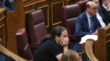 La oposición se une por la dimisión de Delgado: Iglesias y Rivera piden su cabeza