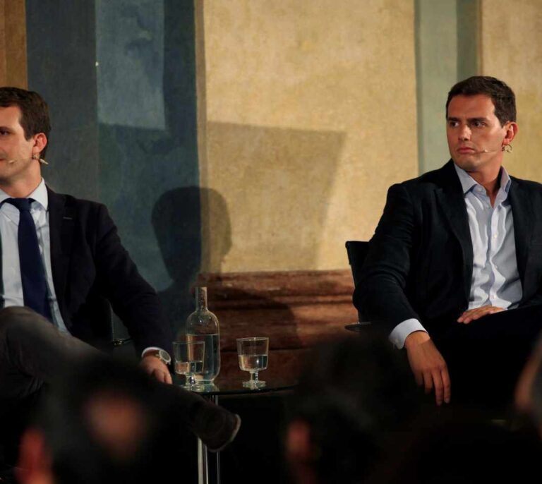 PP y Cs 'pujan' por el voto de los autónomos con tarifas planas frente a la subida de cuotas
