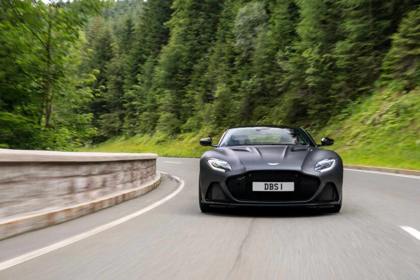 Aston Martin DBS Superleggera