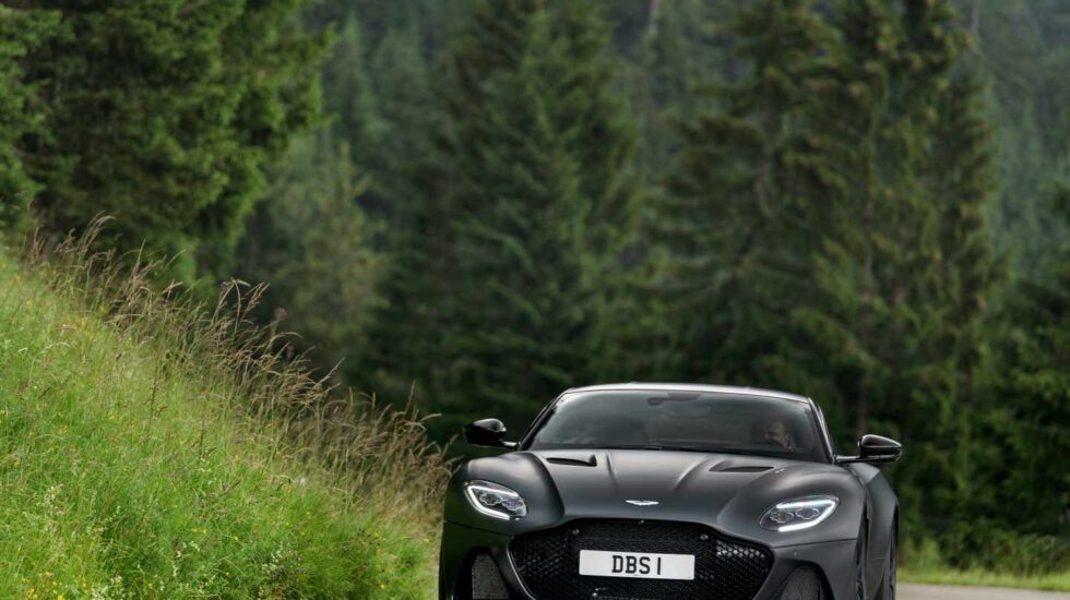 Aston Martin DBS Superleggera