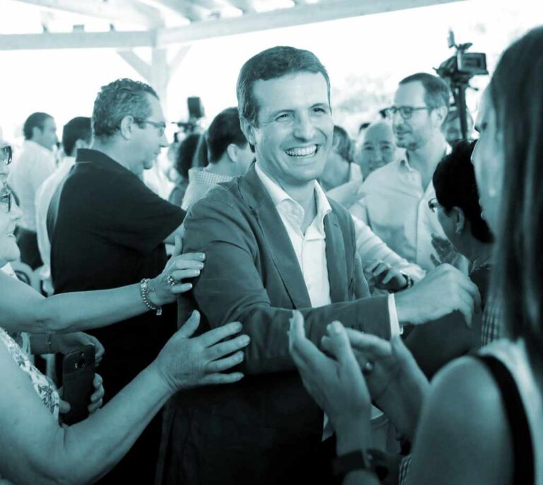 Casado, ante el reto de recuperar el centro