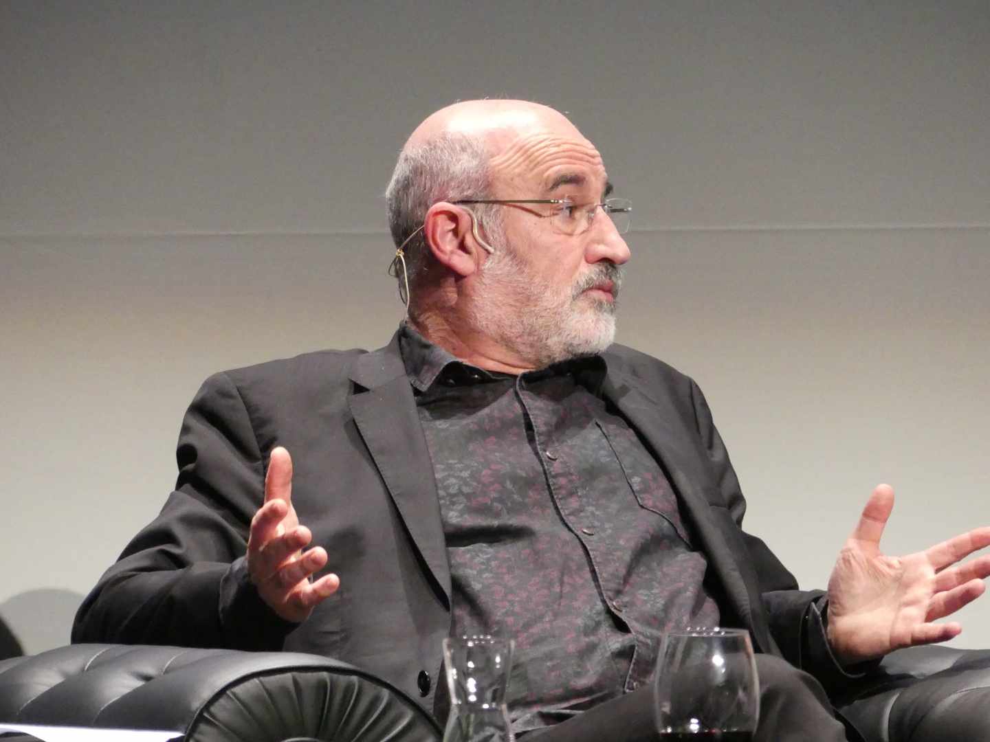 El escritor vasco, Fernando Aramburu, durante su intervención en unas jornadas en Bilbao.
