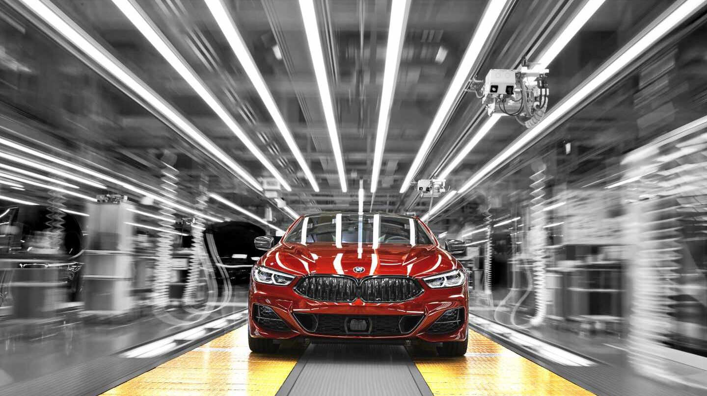BMW sufre el golpe de la guerra comercial de Trump y pone a temblar al sector de autos.