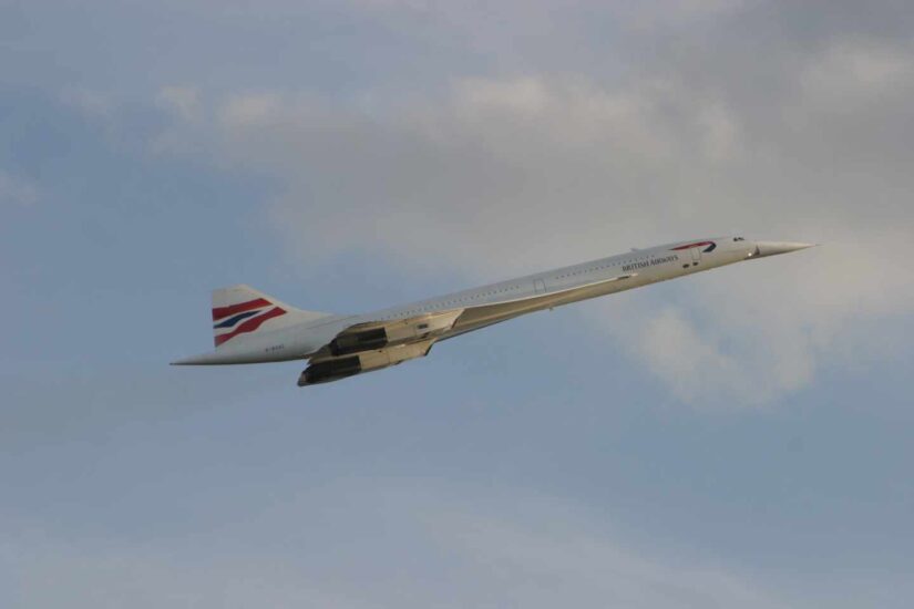 Un Concorde de British Airways en vuelo