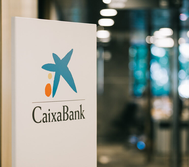 CaixaBank accede a que todas las bajas por el ERE sean voluntarias