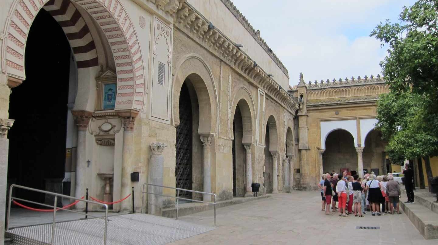 Bienes de la Iglesia Católica.