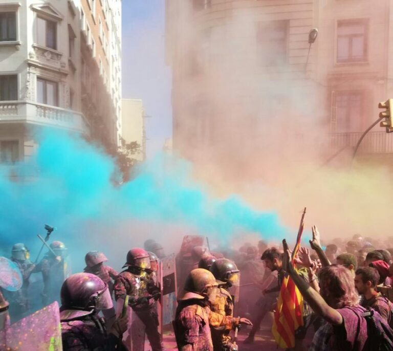 Los CDR amenazan a Torra: "Traidor, lo pagarás"