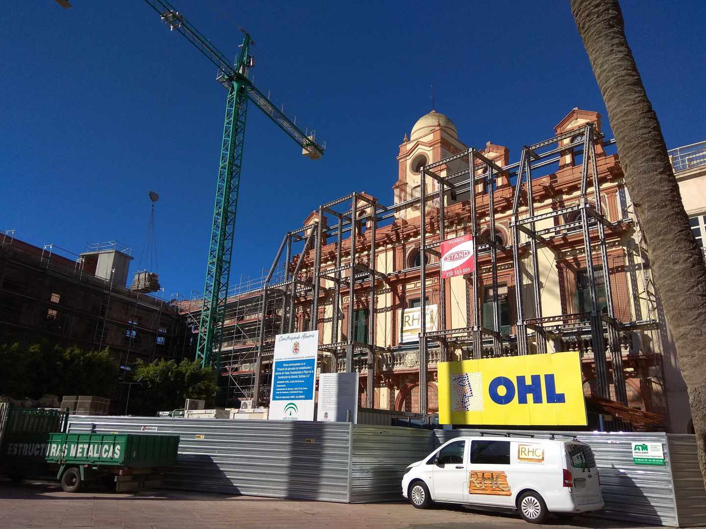 Obras en la Plaza Vieja de Almería ejecutadas por OHL.