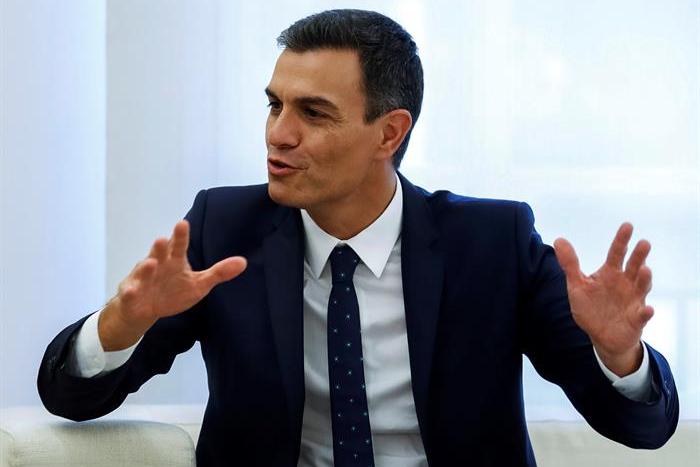 Las otras sombras que planean sobre el doctorado de Pedro Sánchez