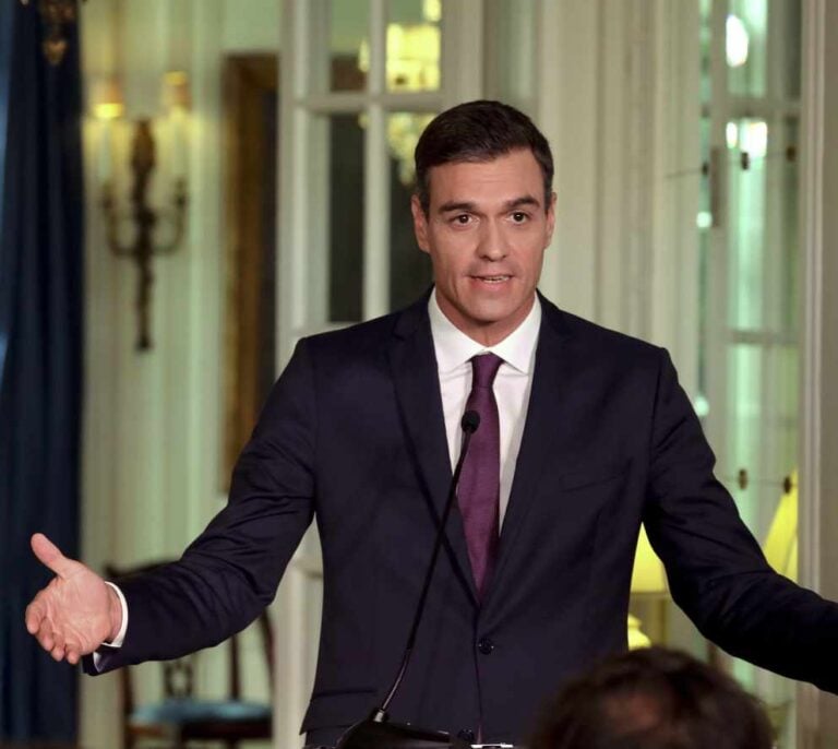Cordón sanitario para proteger a Pedro Sánchez de las crisis de su Gobierno