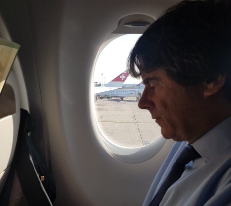 Puigdemont viaja a Suiza por la Fiesta Popular de la República del cantón de Jura