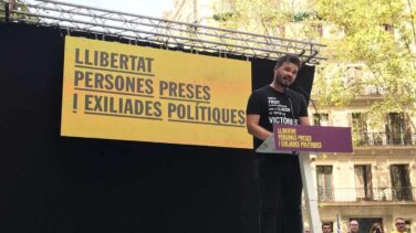 Rufián: Cs son "los señoritos que echaron a patadas" a trabajadores españoles