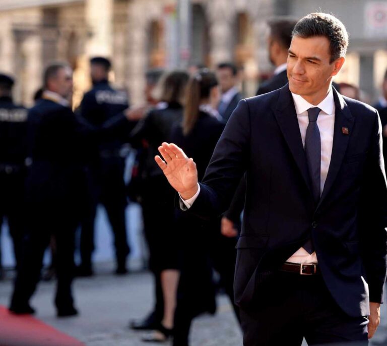 Pedro Sánchez no dejará caer a más ministros: "Hasta aquí hemos llegado"