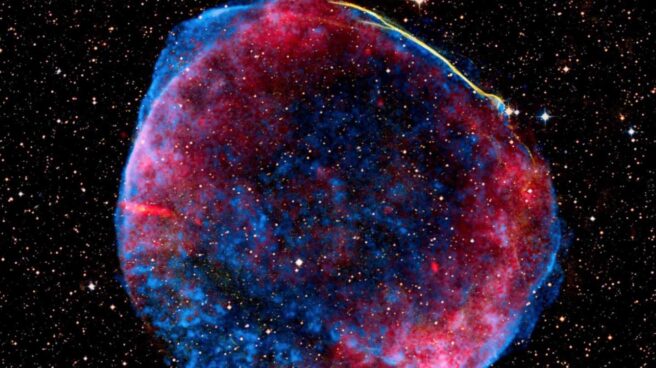 Supernova 1006, vista en el siglo XI por astrónomos europeos y asiáticos Supernova 1006, vista en el siglo XI por astrónomos europeos y asiáticos