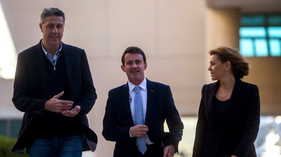 Valls junto a Cospedal y Albiol en un acto del PP