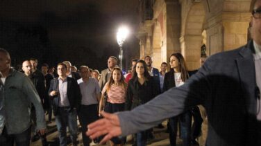 Pitada contra Torra y Torrent en el acto final de la manifestación del 1-O