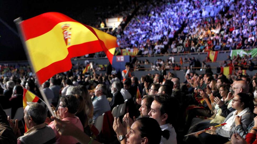 Acto convocado por Vox hoy en el Palacio de Vistalegre de Madrid, con el objetivo de llenar el recinto de banderas de España y exigir la convocatoria de elecciones anticipadas.