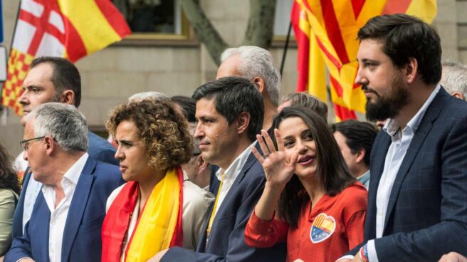 Trescientas mil personas marchan en Barcelona por el Día de la Hispanidad