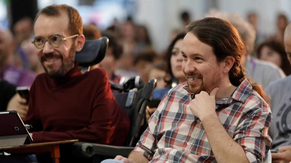 Echenique e Iglesias, en un acto de Podemos en Madrid.