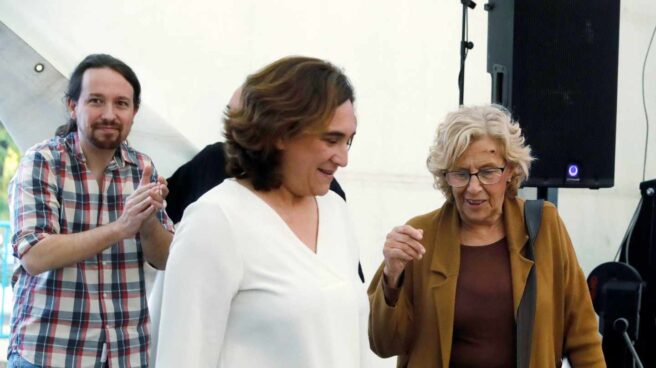 Carmena rechaza la agrupación de electores y polemiza con Iglesias por su lista para 2019