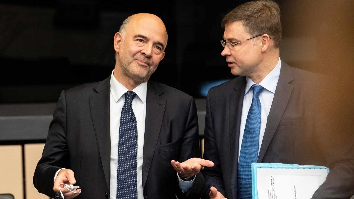 Choque frontal: Bruselas tumba los presupuestos de Italia.