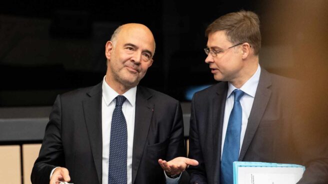 moscovici_dombrovskis Choque frontal: Bruselas tumba los presupuestos de Italia.
