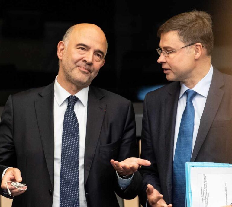 Bruselas, inquieta por la lentitud de las reformas y la inestabilidad política en España