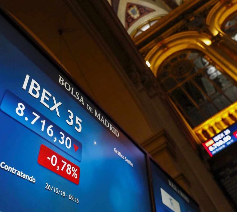 El Ibex se agarra a las cuentas empresariales para maquillar el golpe del 'octubre rojo'