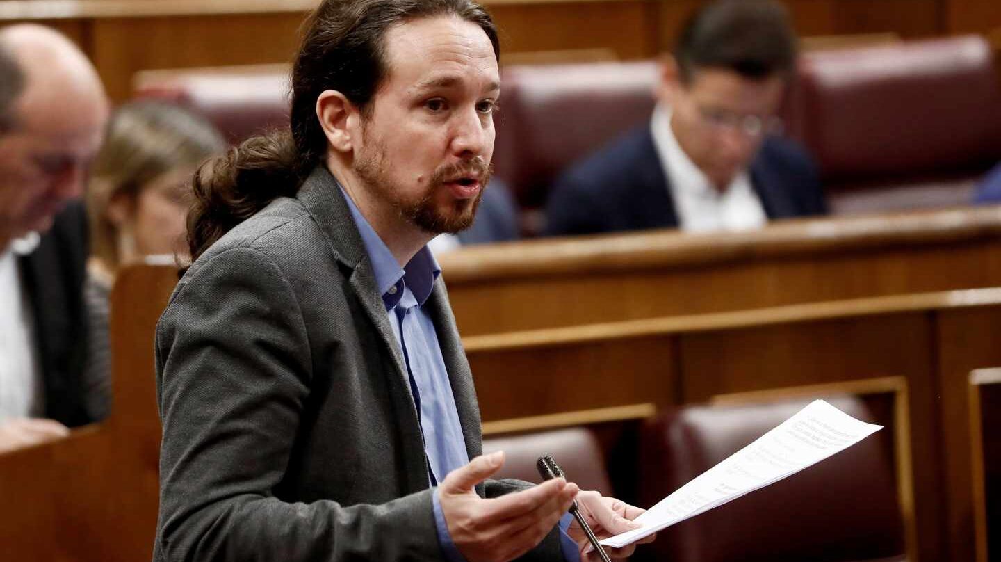 El líder de Podemos, Pablo Iglesias, durante su intervención en la sesión de control al Gobierno en el pleno del Congreso de los Diputados.