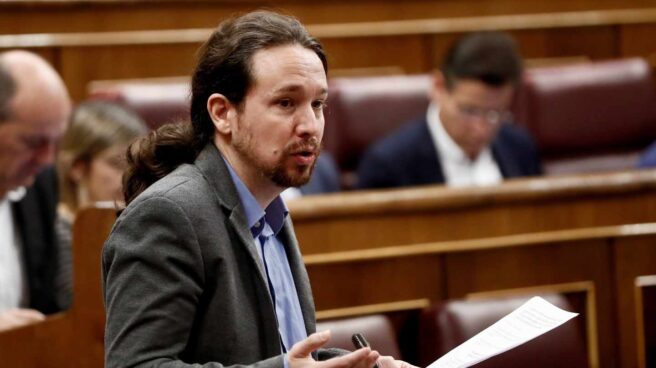 El líder de Podemos, Pablo Iglesias, durante su intervención en la sesión de control al Gobierno en el pleno del Congreso de los Diputados.