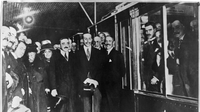 Y Alfonso XIII cogió el Metro