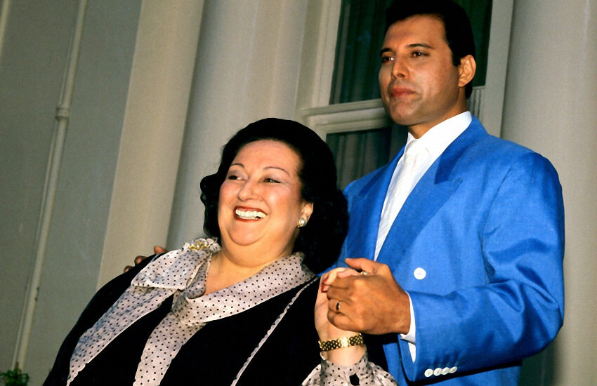 Montserrat Caballé y Freddie Mercury, en Barcelona en 1987.