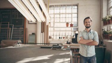 ¿Qué es mejor? ¿Emprender siendo autónomo o creando una Sociedad?