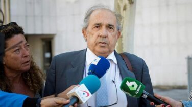 La 'última cena' de lujo de Álvarez Conde a costa de la Universidad Rey Juan Carlos