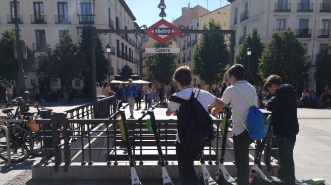 Furor del patinete eléctrico en Madrid: 12 empresas desembarcan en el ayuntamiento