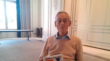 John H. Elliott: "El victimismo ha sido una constante en la relación de Cataluña con el resto de España"