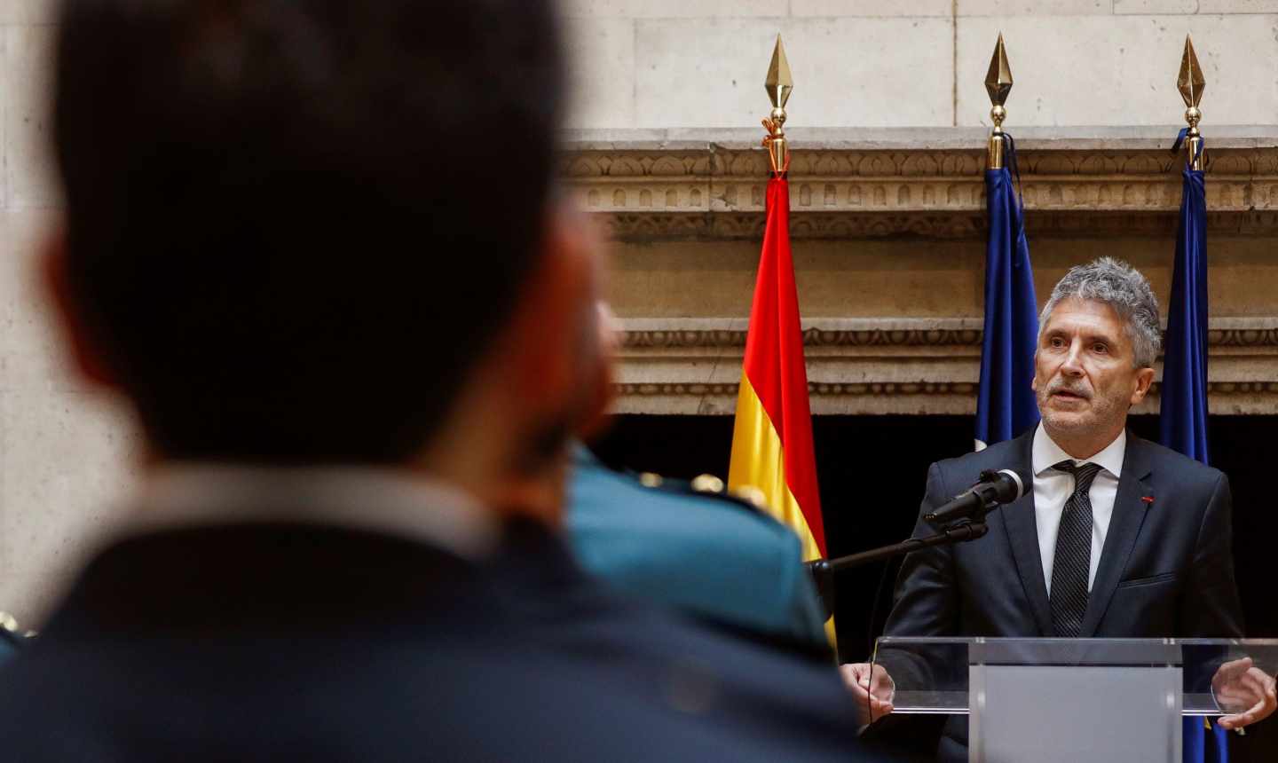 Fernando Grande-Marlaska, durante su intervención este martes en la entrega de condecoraciones a miembros de la Policía Nacional y de la Guardia Civil.