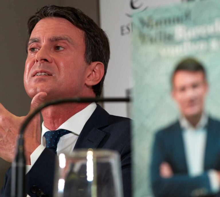 Valls asegura que "Ada Colau representa narcopisos y top manta"