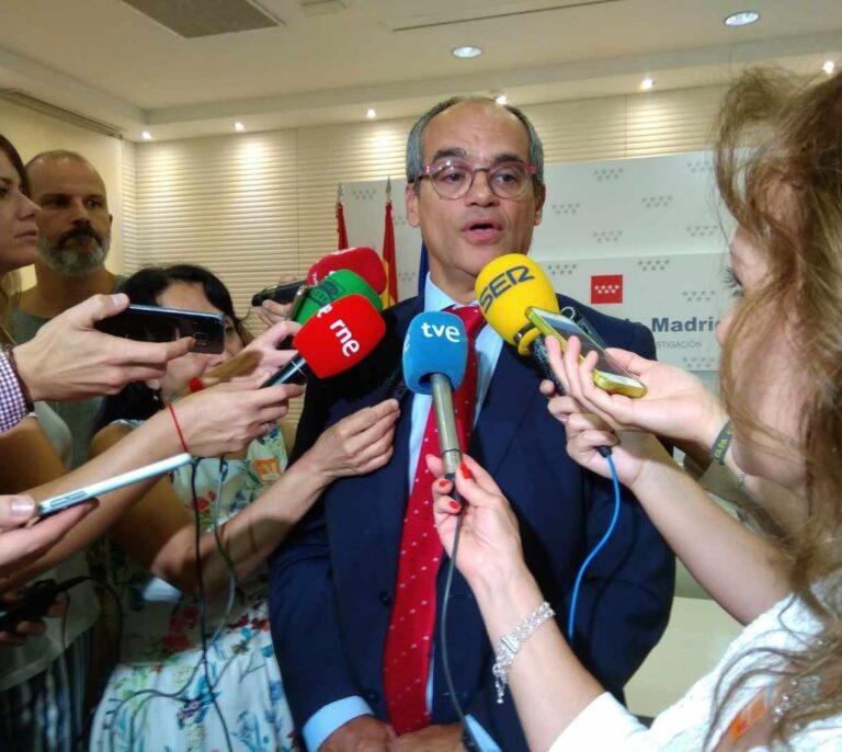 La juez del 'caso máster' reprocha a la URJC "no haber ayudado" a esclarecer los delitos