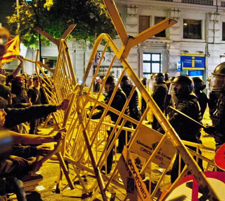 Mossos advierten de que la seguridad sólo se garantiza el 21-D si Interior manda refuerzos