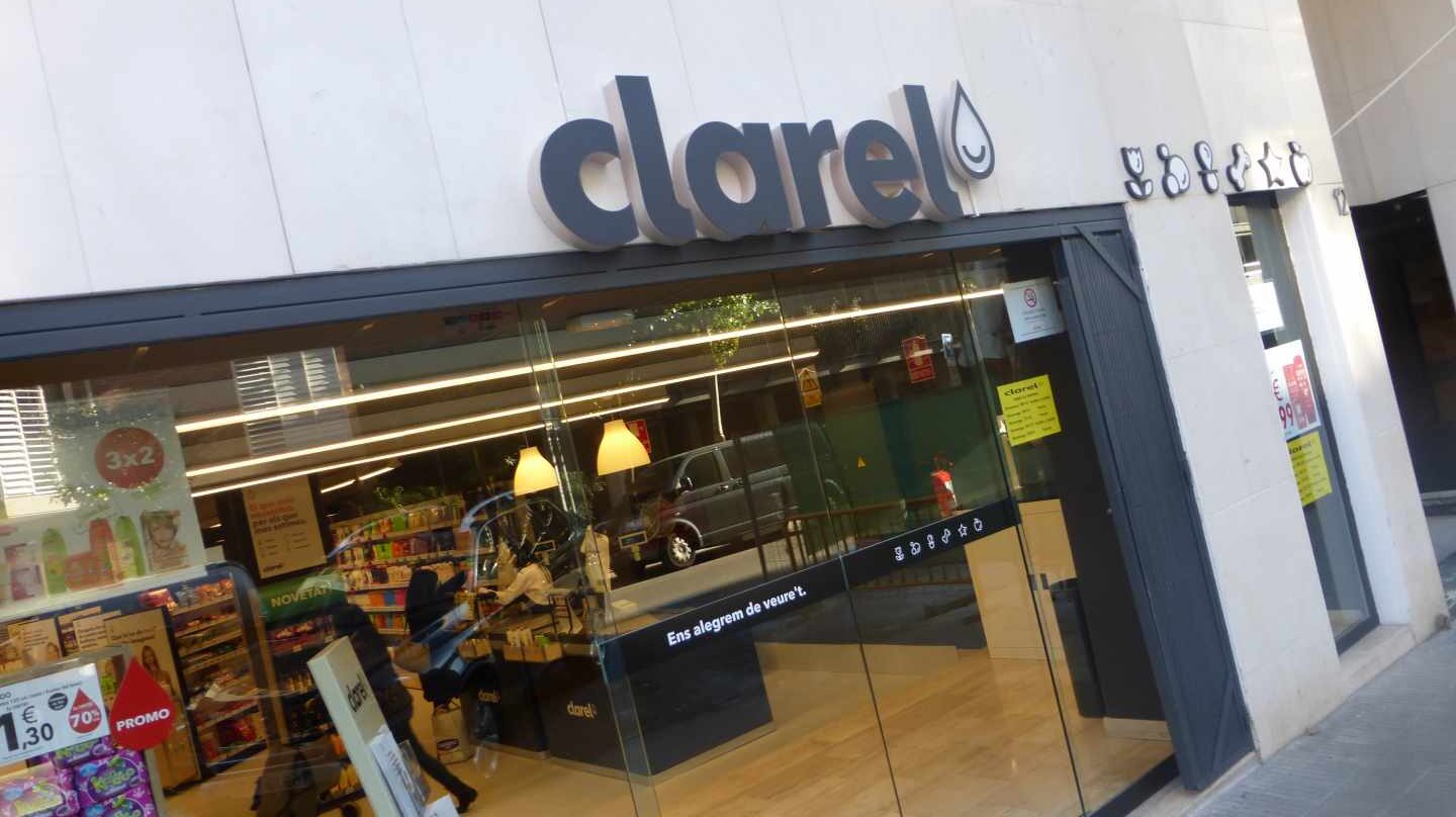 Grupo Dia plantea el cierre de tiendas en España y la venta de Clarel.