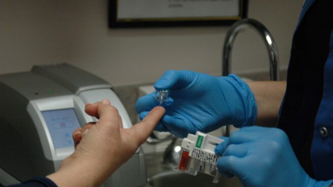 Prueba de glucosa en sangre Prueba de glucosa en sangre