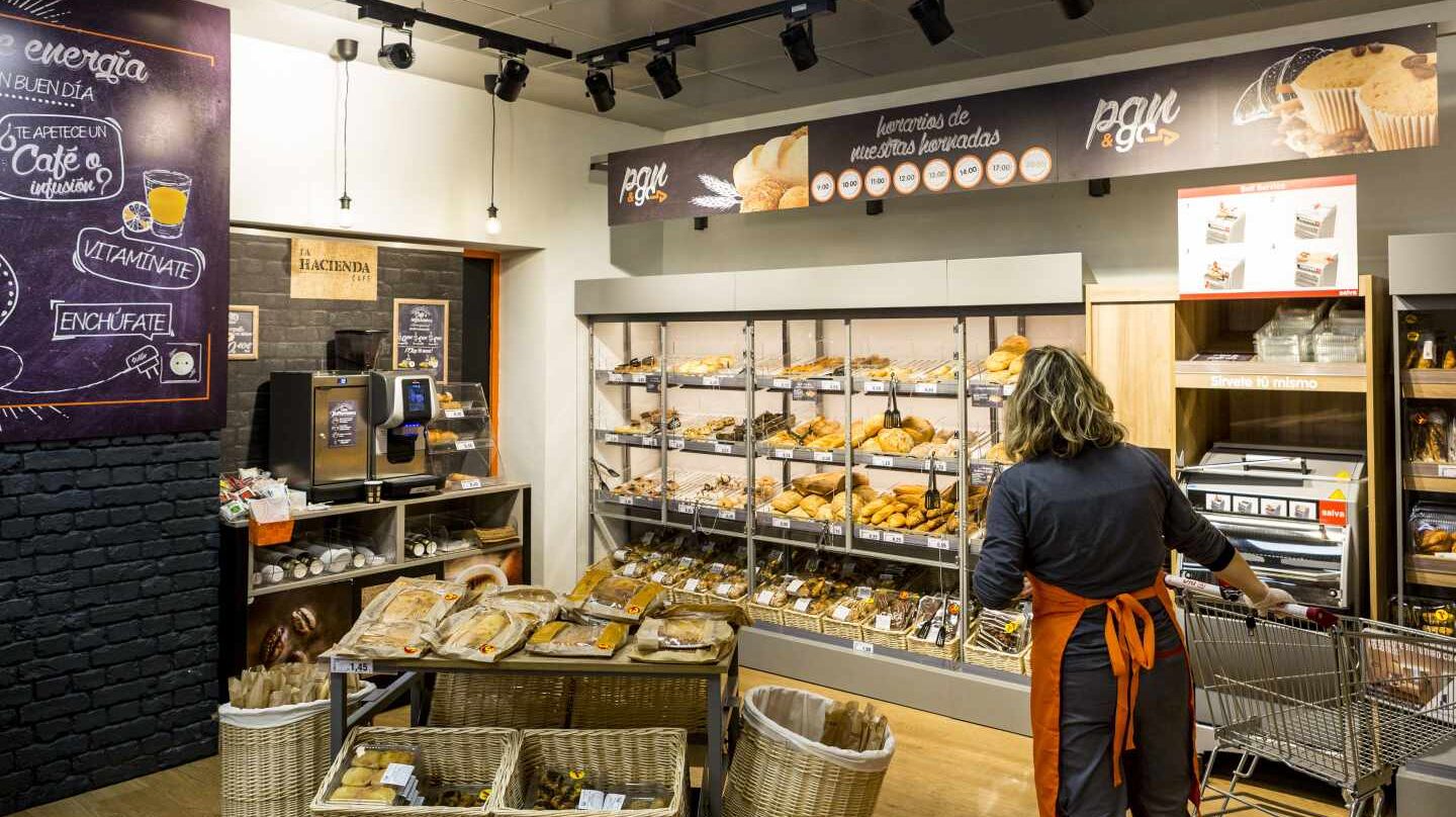 Dia busca soluciones urgentes a su debacle y el mercado da por segura una ampliación de capital.
