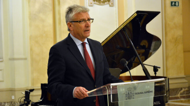 Luis María Díez-Picazo.