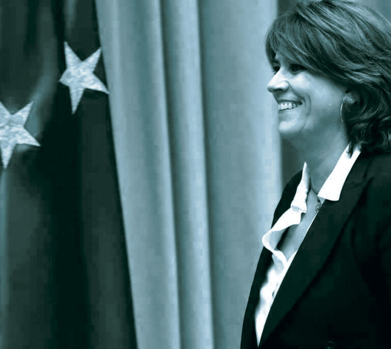 La honra de Lola en la cloaca