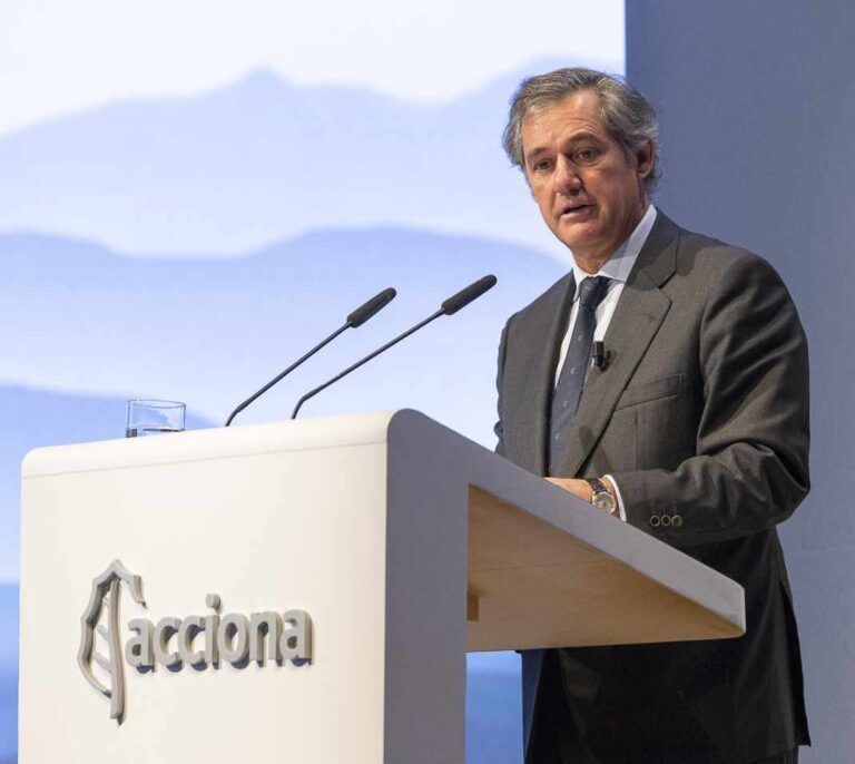 El presidente de Acciona anima a los empresarios a pasarse a la política